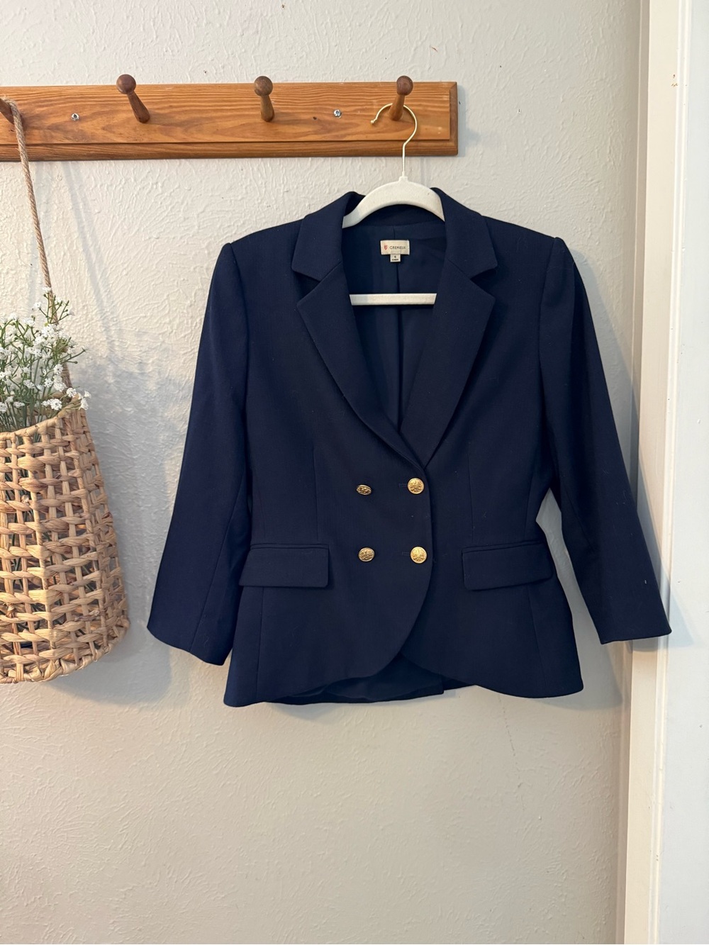 Daniel Cremieux Double-Breasted Navy Blazer with Gold Buttons